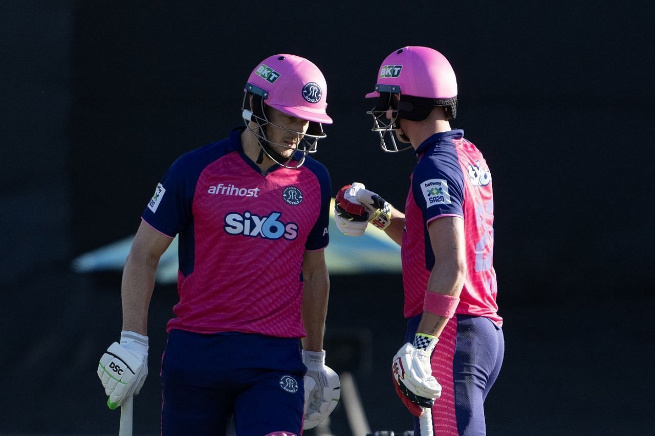 David Miller and Mitchell Van Buuren during Paarl Royals vs Pretoria Capitals