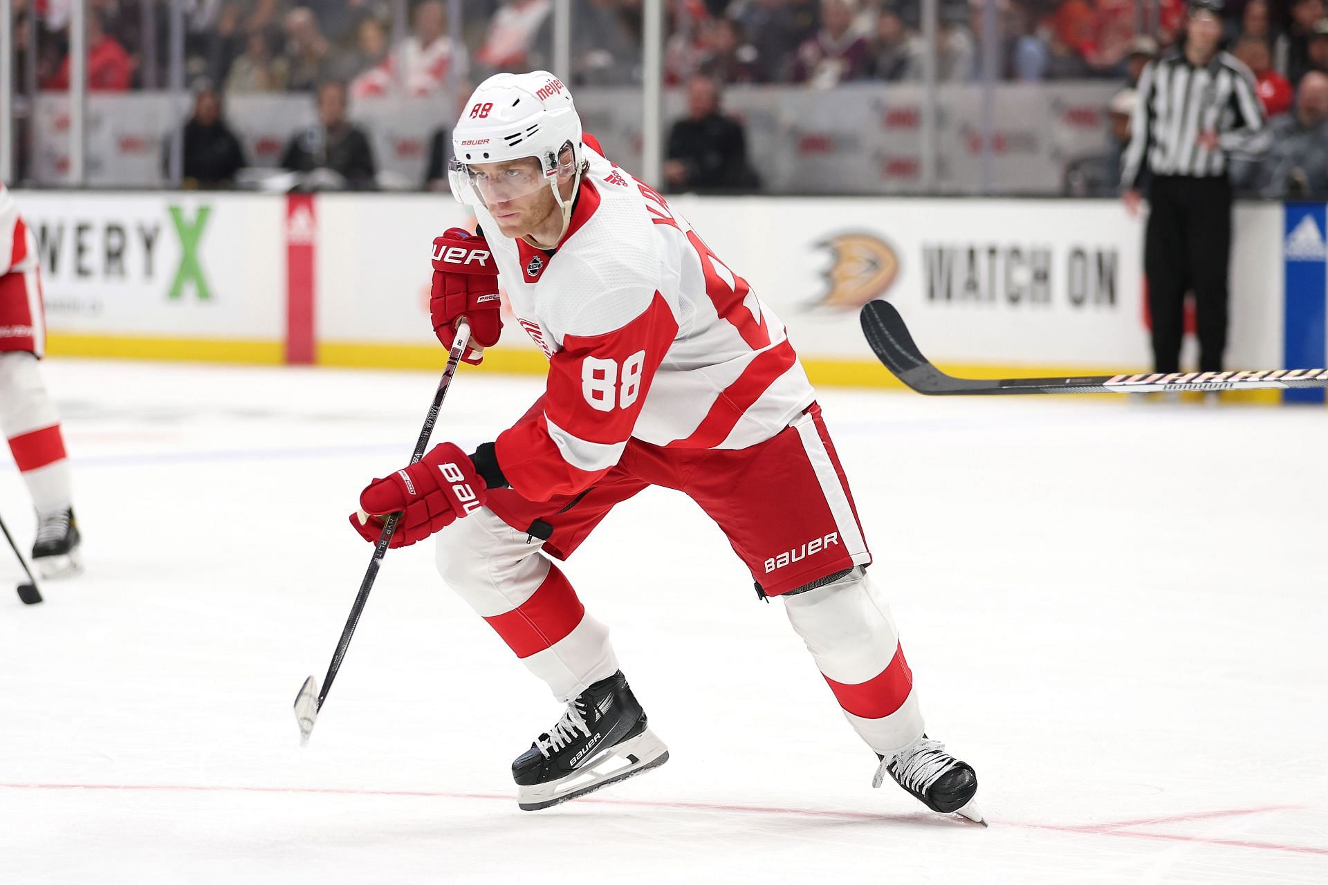 Patrick Kane injury update: Detroit Red Wings star shares when he hopes ...