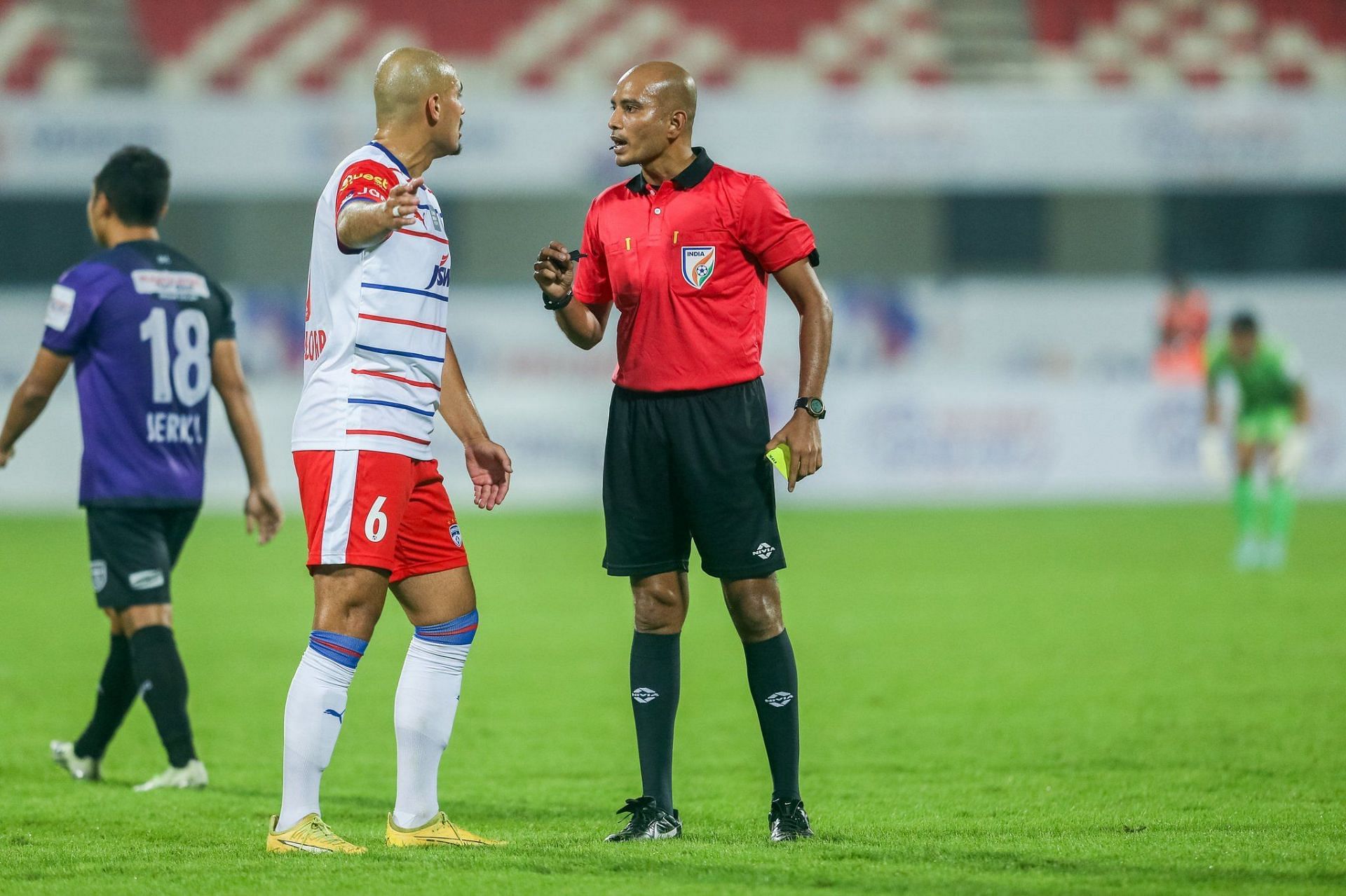 Keziah Veendorp is seen arguing with the referee in the Kalinga Super Cup.