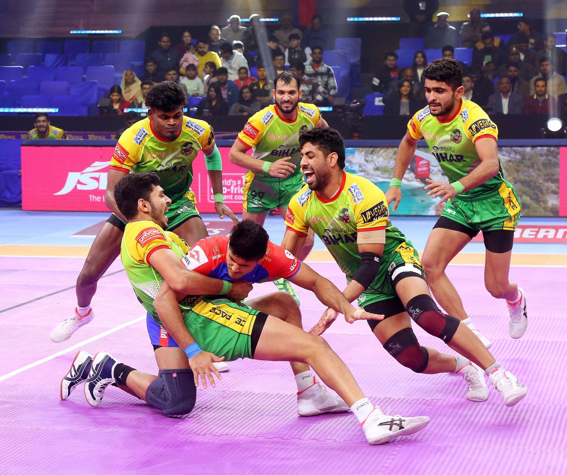 Pro Kabaddi 2023, UP Yoddhas vs Patna Pirates: 3 Player battles to watch out for