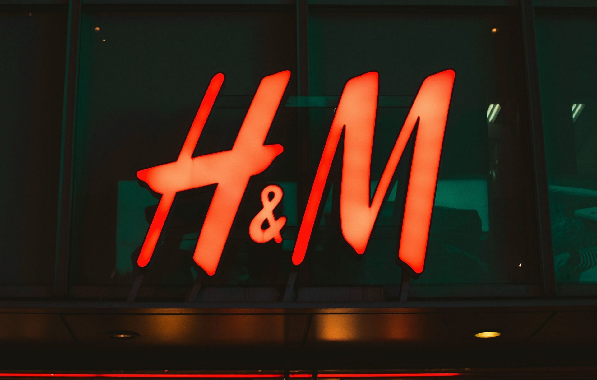 H and m back to cheap school