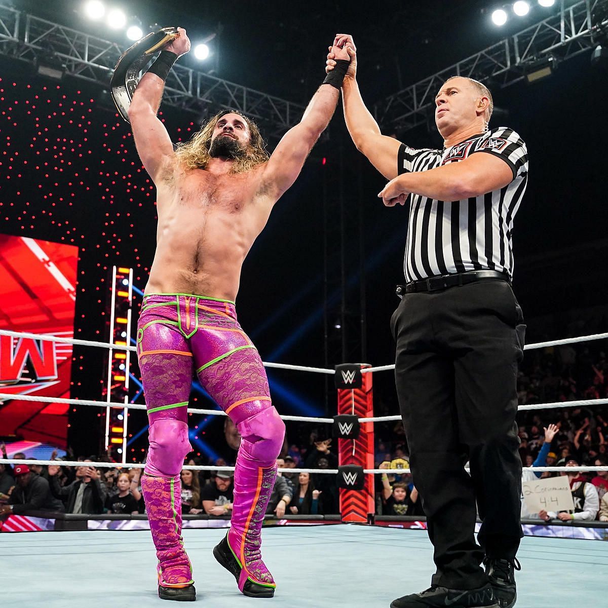 Seth Rollins retains the WWE World Heavyweight Championship on RAW