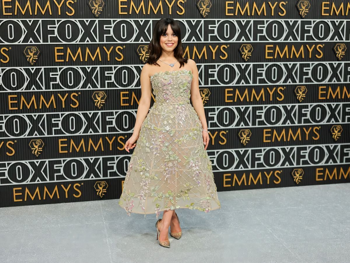 Fans swoon over Jenna Ortega&rsquo;s look for the Emmys Awards 2024 (Image via Netflix))