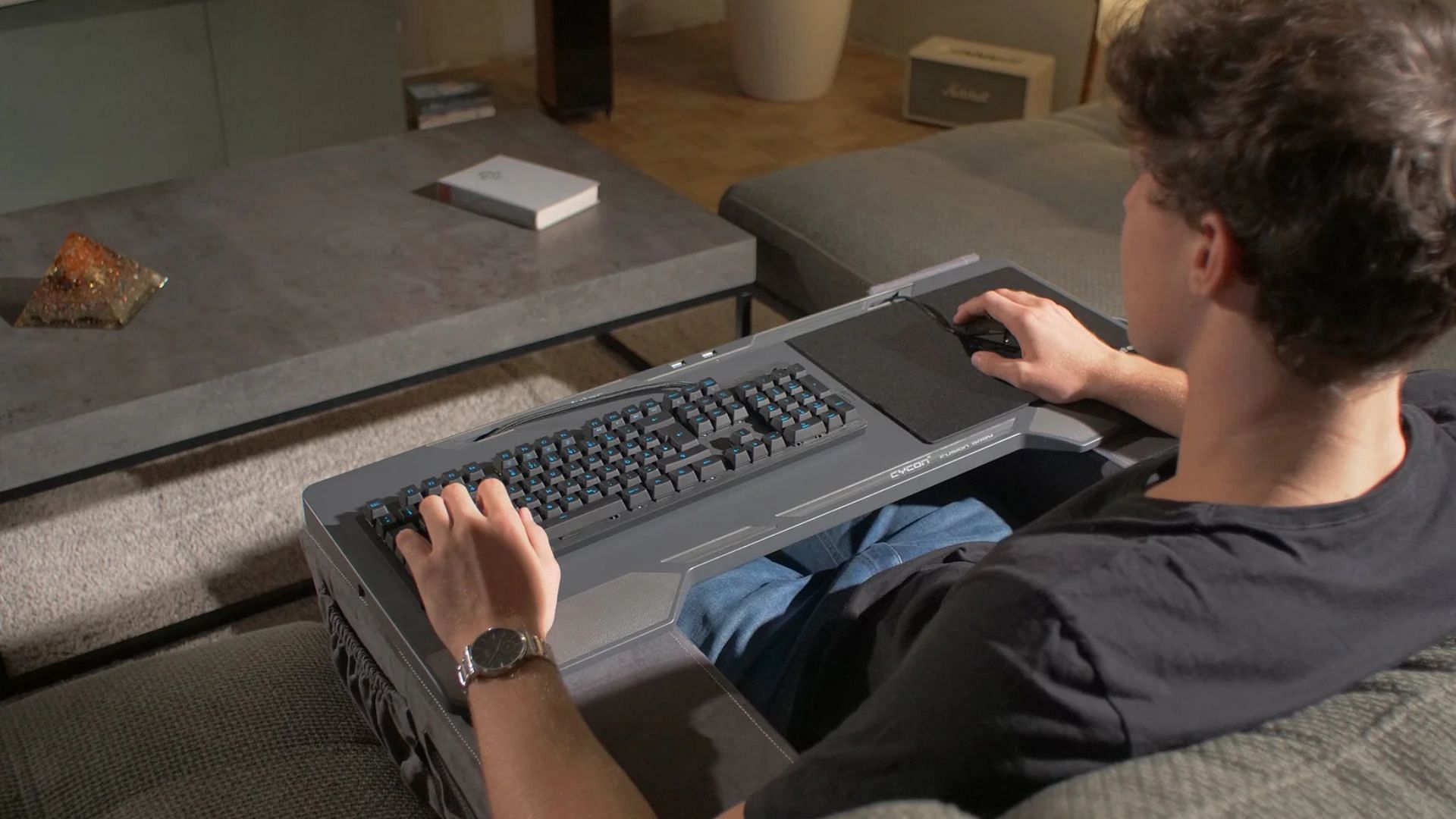 The Couchmaster Cycon 2 is designed to maximize comfort while away from a gaming desk. (Image via Nerdytec)