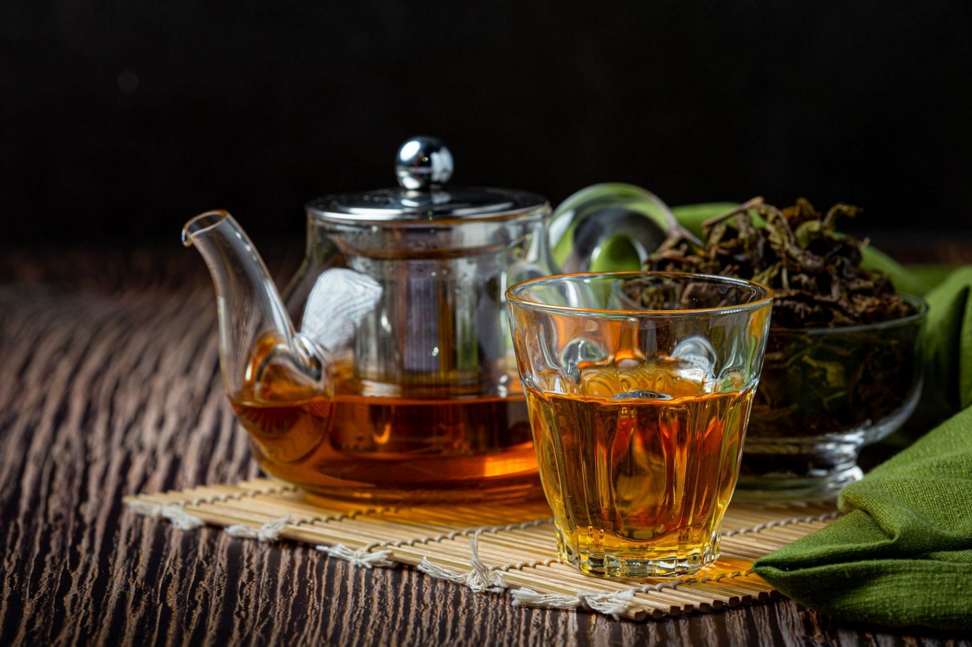 Benefits of Pu-erh tea (Image by jcomp on Freepik)