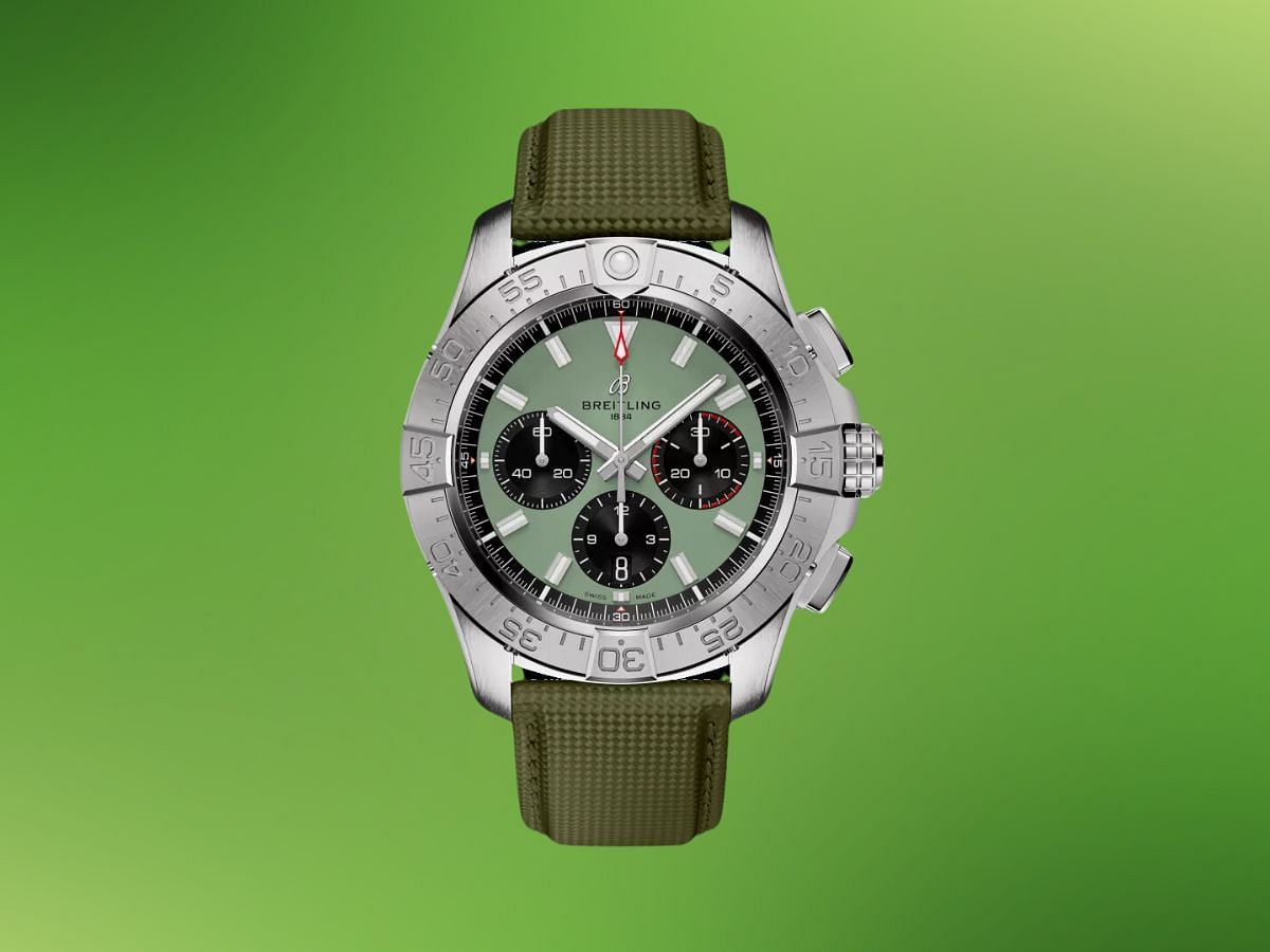 The Avenger B01 Chronograph 44 (Image via Breitling)