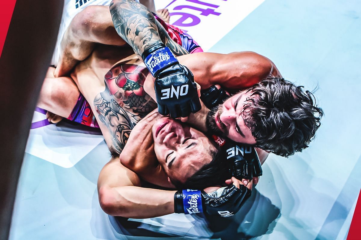 Garry Tonon submits Martin Nguyen at ONE 165.