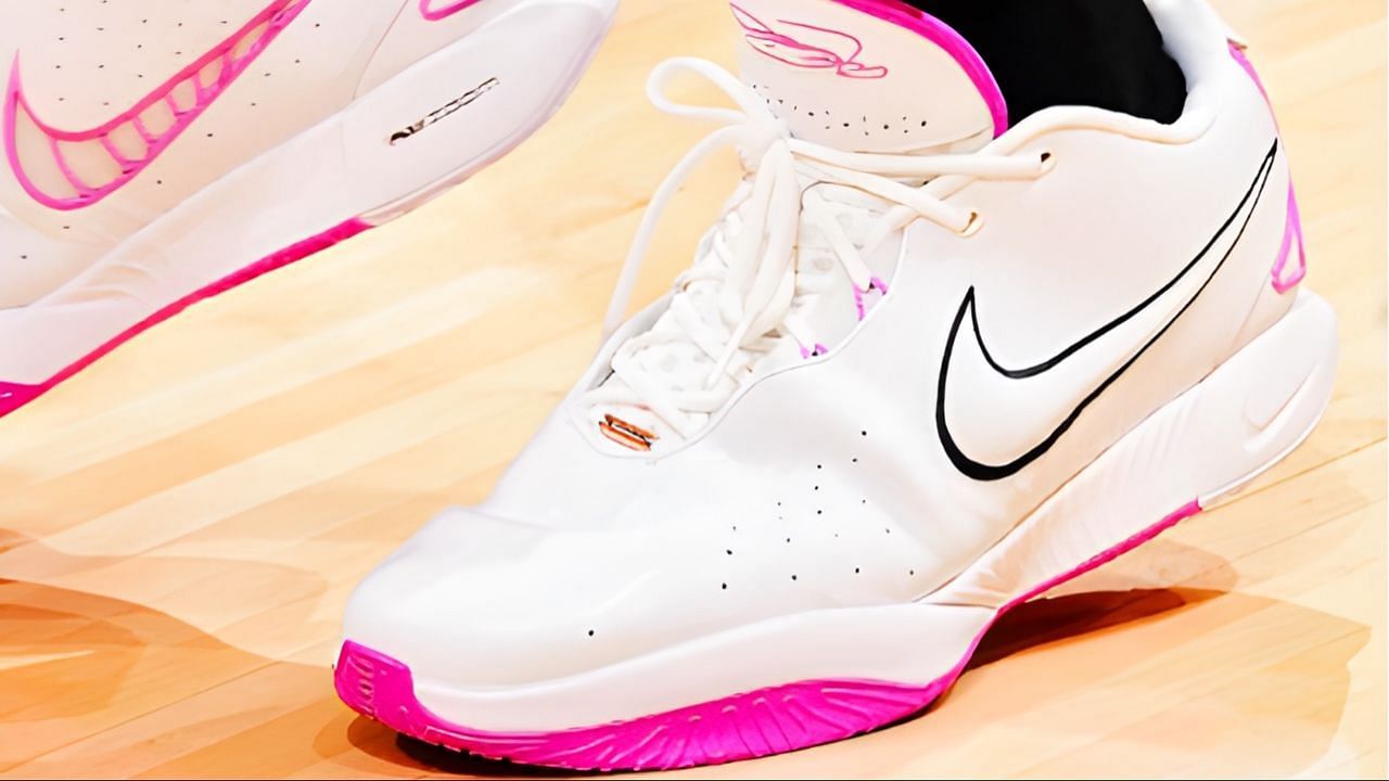 Nike LeBron 21: &quot;White Pink&quot;