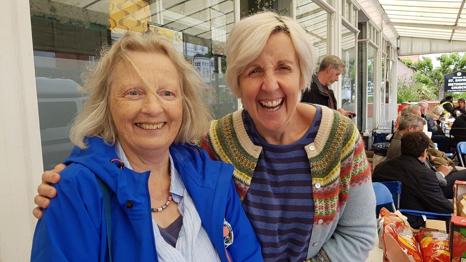 Suzanne Sercombe (left) and Julie Hesmondhalgh (right), the actress who played Suzanne on Mr Bates vs The Post Office (Image via @juliehes/X) 