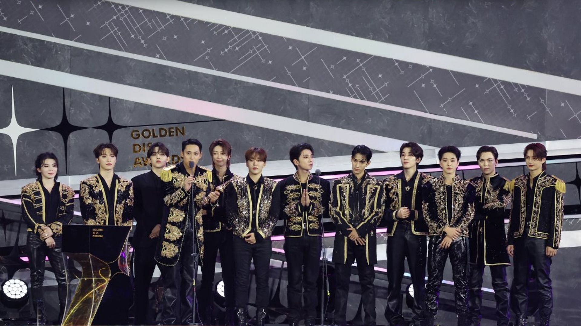 Fans swoon over Seventeen&rsquo;s look for the 2024 Golden Disc Awards