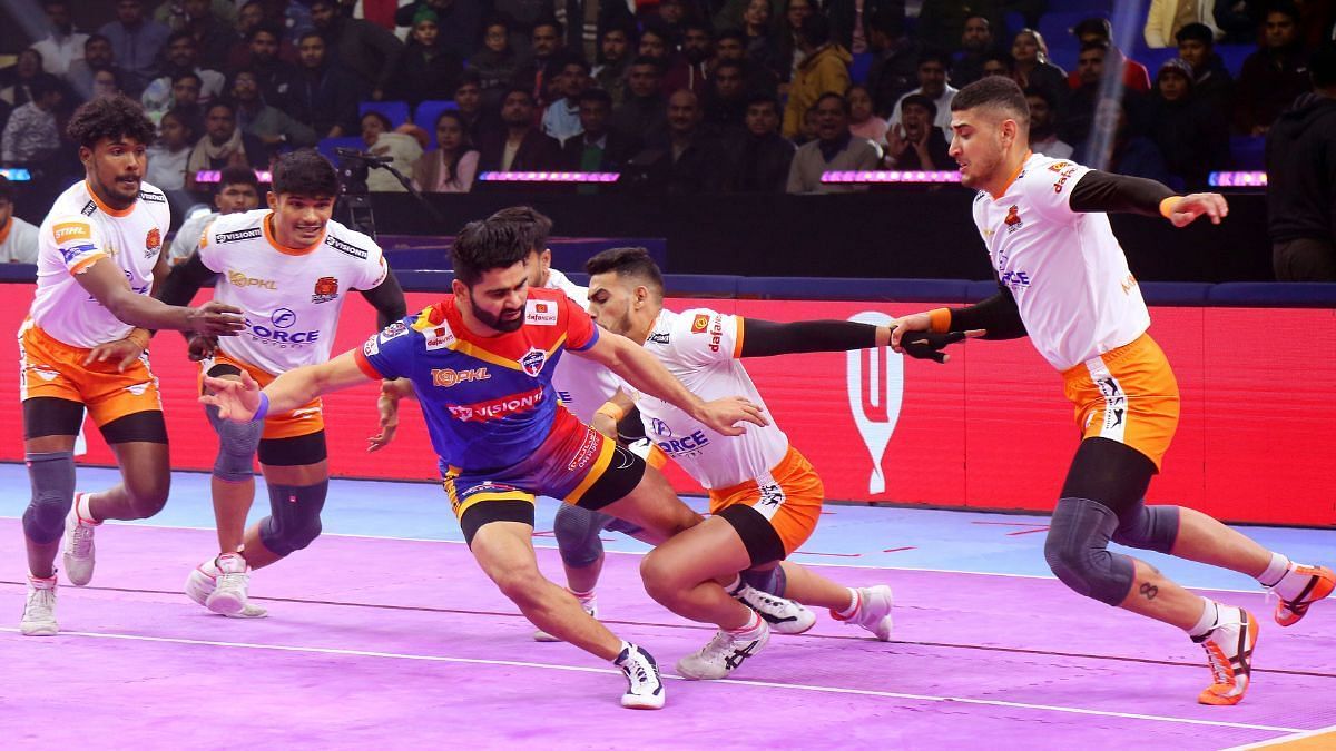 Puneri Paltan in action against Tamil Thalaivas (Image Courtesy: PKL)