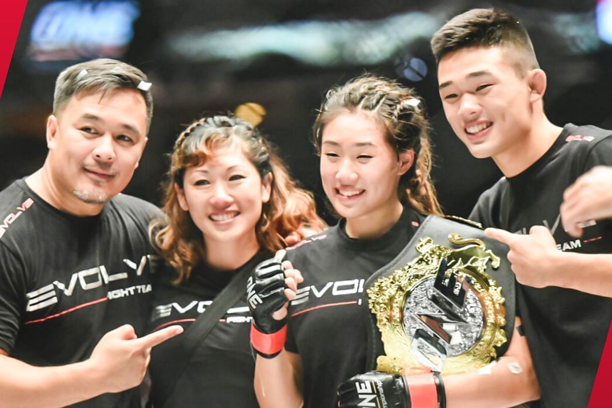 The Lee family. [Photos via: ONE Championship]