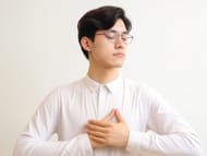 Which breathing strategies can help us feel calmer? (Image via Vecteezy/ Loucaski)