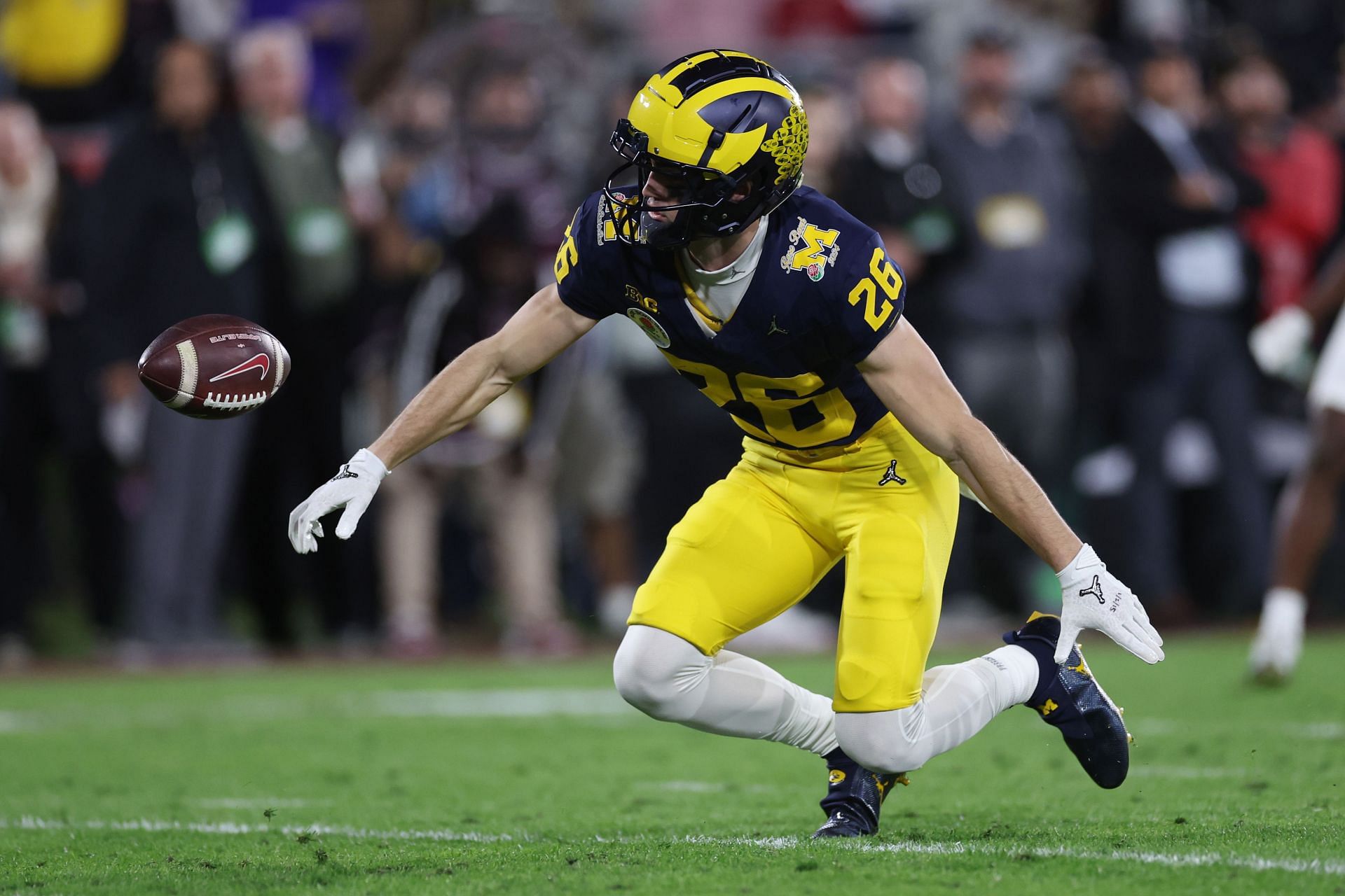 Jake Thaw&#039;s muffled ball could have cost Michigan the Rose Bowl