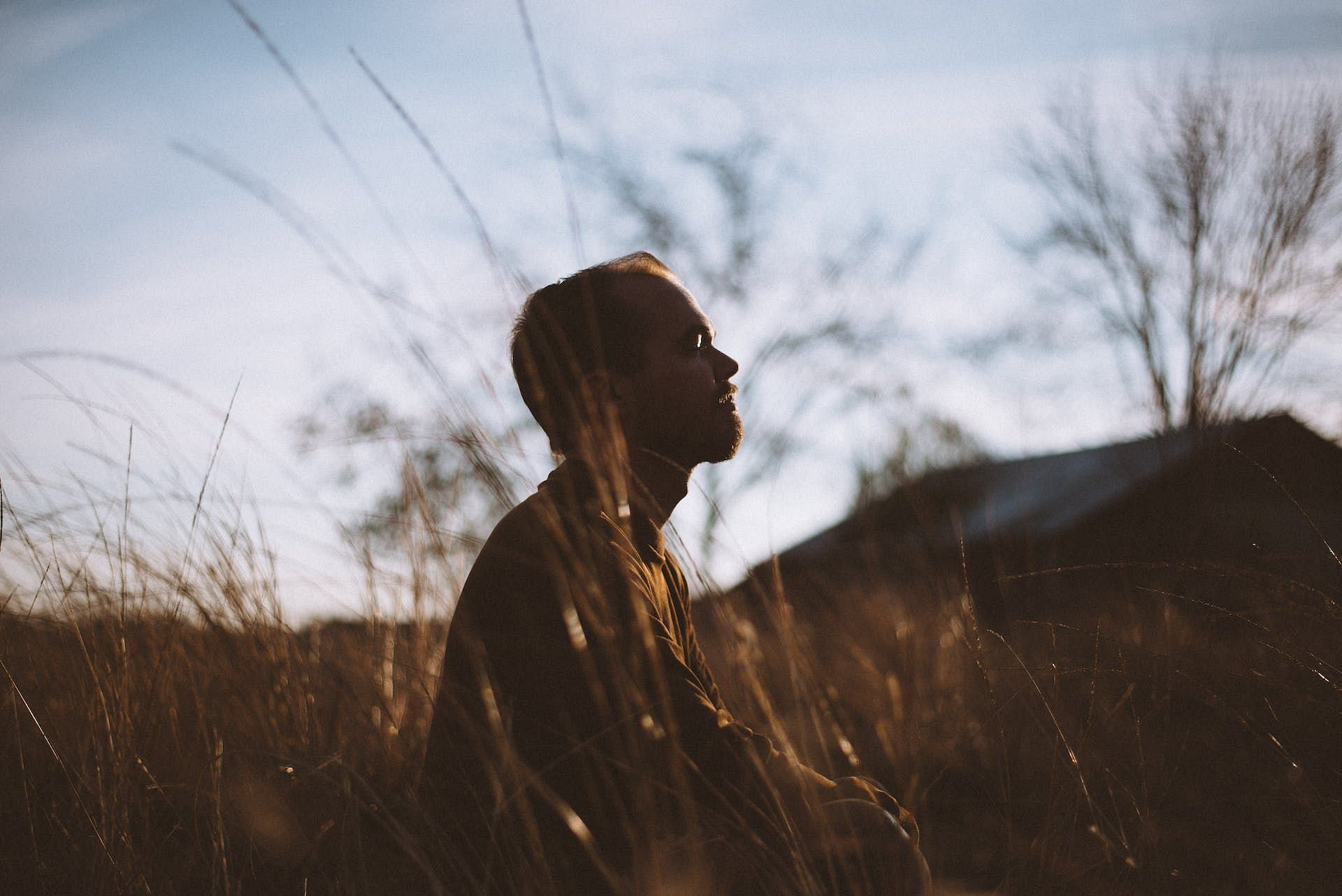 Full moon meditation includes visualisation (Image via Pexels/Spencer Selover)