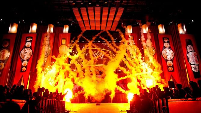 Controversial WWE Superstar appears before SmackDown; wins match