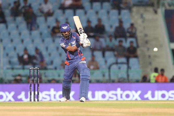 "If he wants to play the World Cup, he probably needs to bat at No. 4" - Aakash Chopra on KL Rahul's position in LSG's batting order in IPL 2024