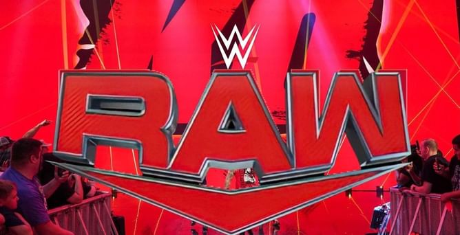 233-day title reign to end on RAW tonight due to WWE legend's return after 5 years? Analyzing the possibility
