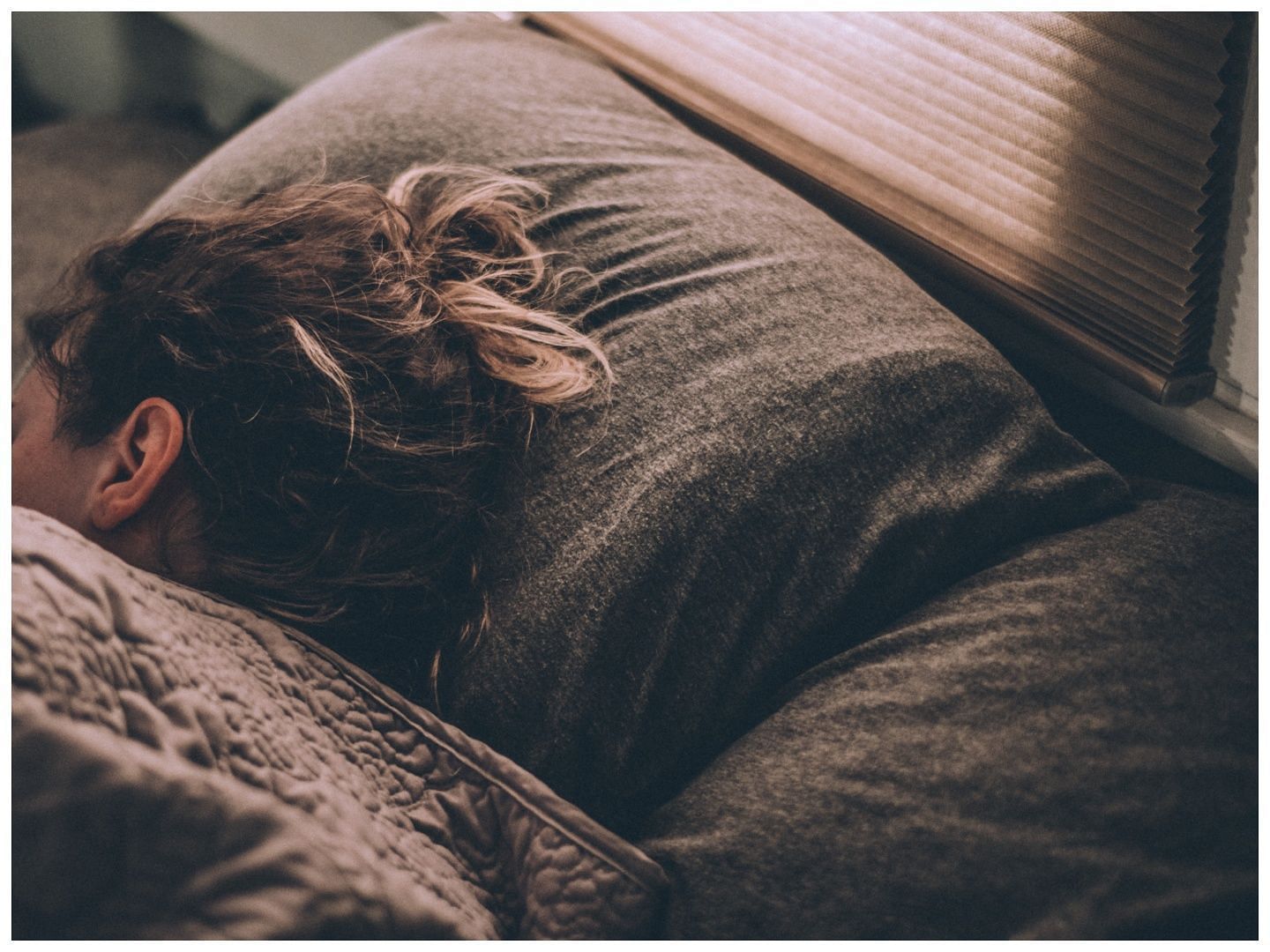 Sleep relaxes your body (Image via unsplash/ gregory pappas)