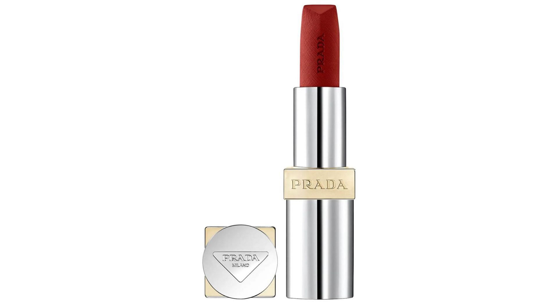 Prada Beauty Monochrome Hyper Matte Refillable Lipstick - Pompei (Image via Sephora)