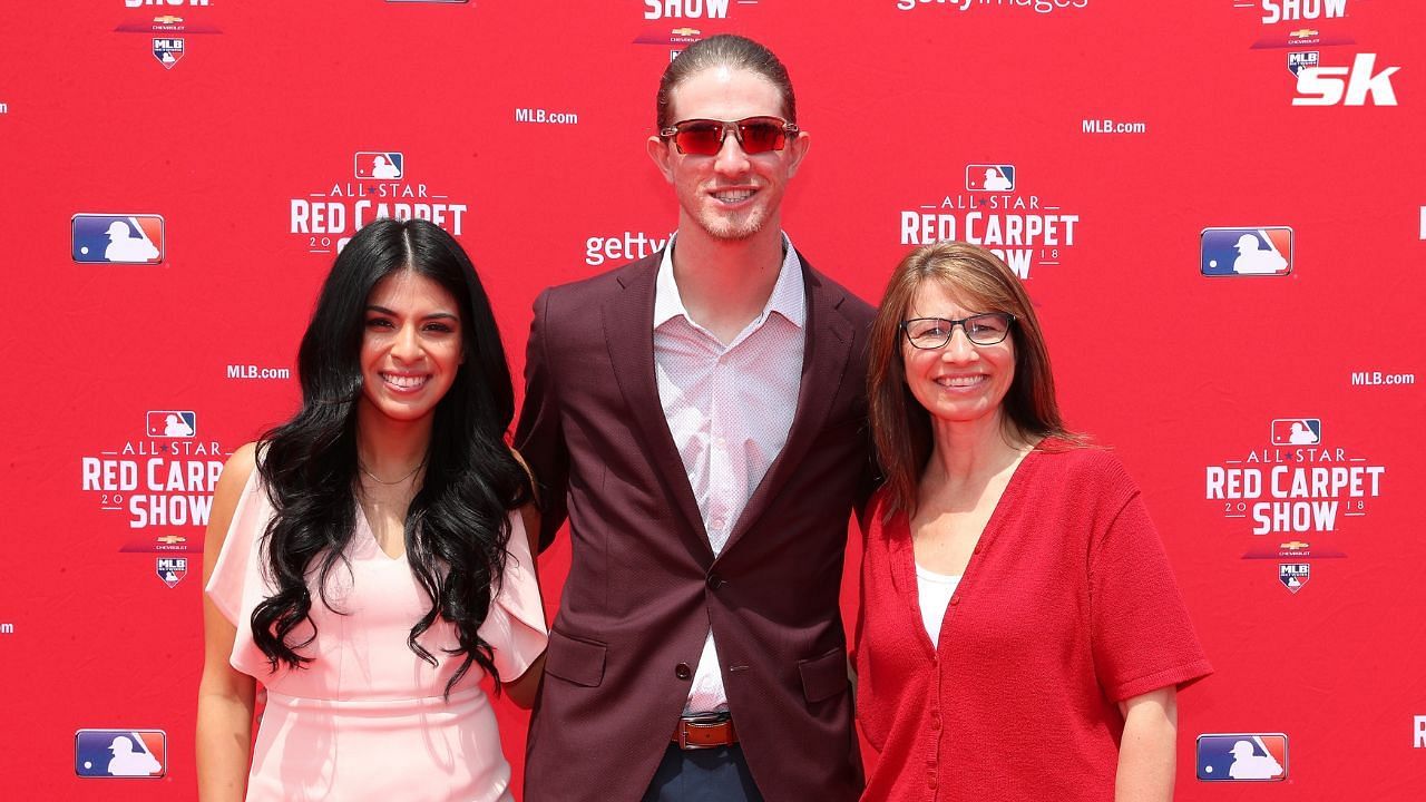 6 moments showcasing Josh Hader and his wife Maria as best dressed couple in MLB town