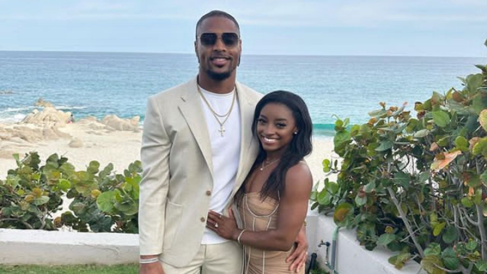 Simone Biles Cheers To Husband Jonathan Owens Off Season After Green Bay Packers Elimination 7286