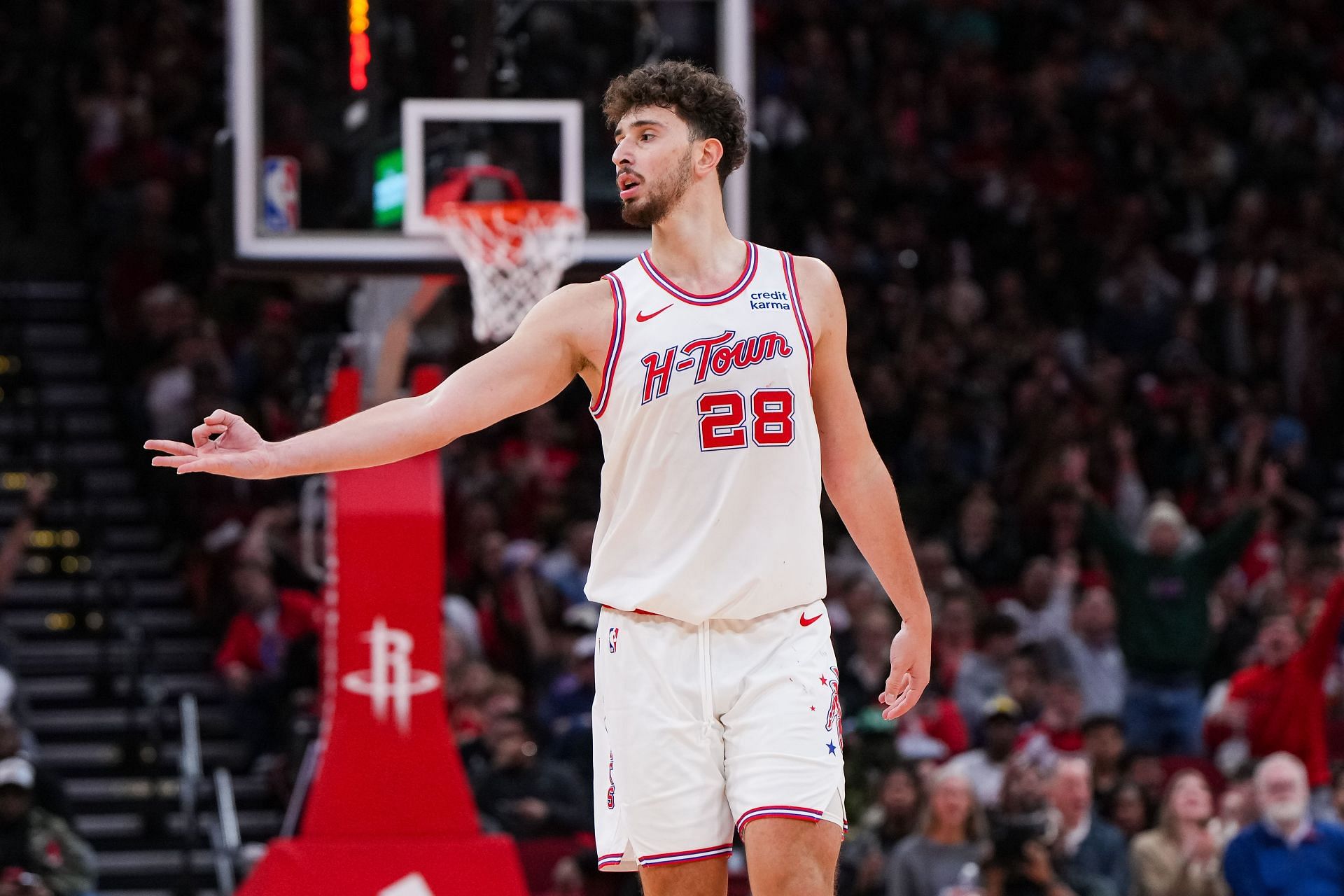 Phoenix Suns v Houston Rockets