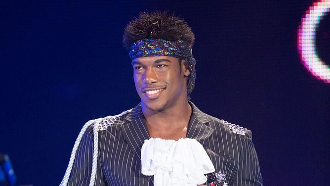 Velveteen Dream is wrong about Tom Selleck picture drugs story, ex-WWE star says (Exclusive)