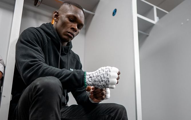 Will Israel Adesanya be ready by UFC 300 to fight Dricus du Plessis for the title? Exploring the possibilities