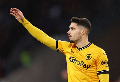 Pedro Neto is wanted at the Emirates.