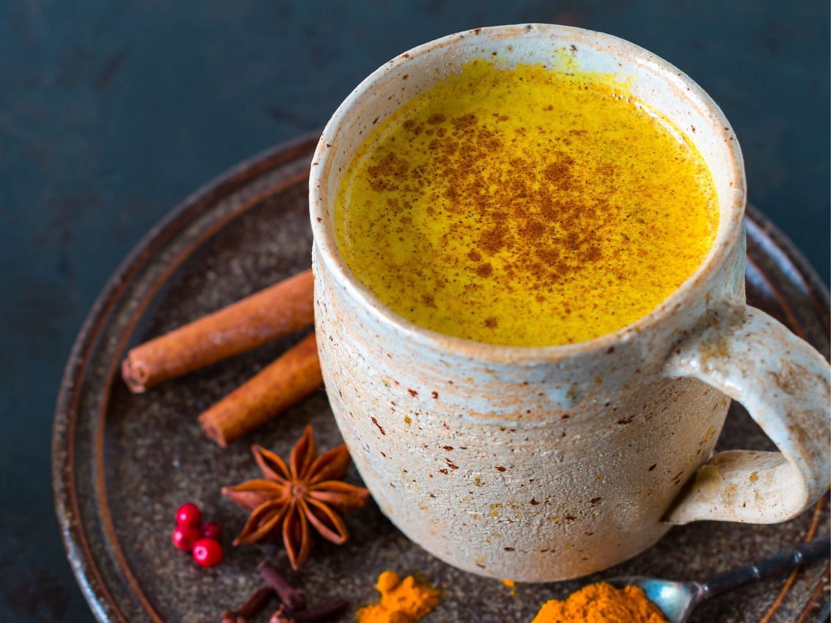 Beauty benefits of golden milk you should know about (Image via Unsplash)