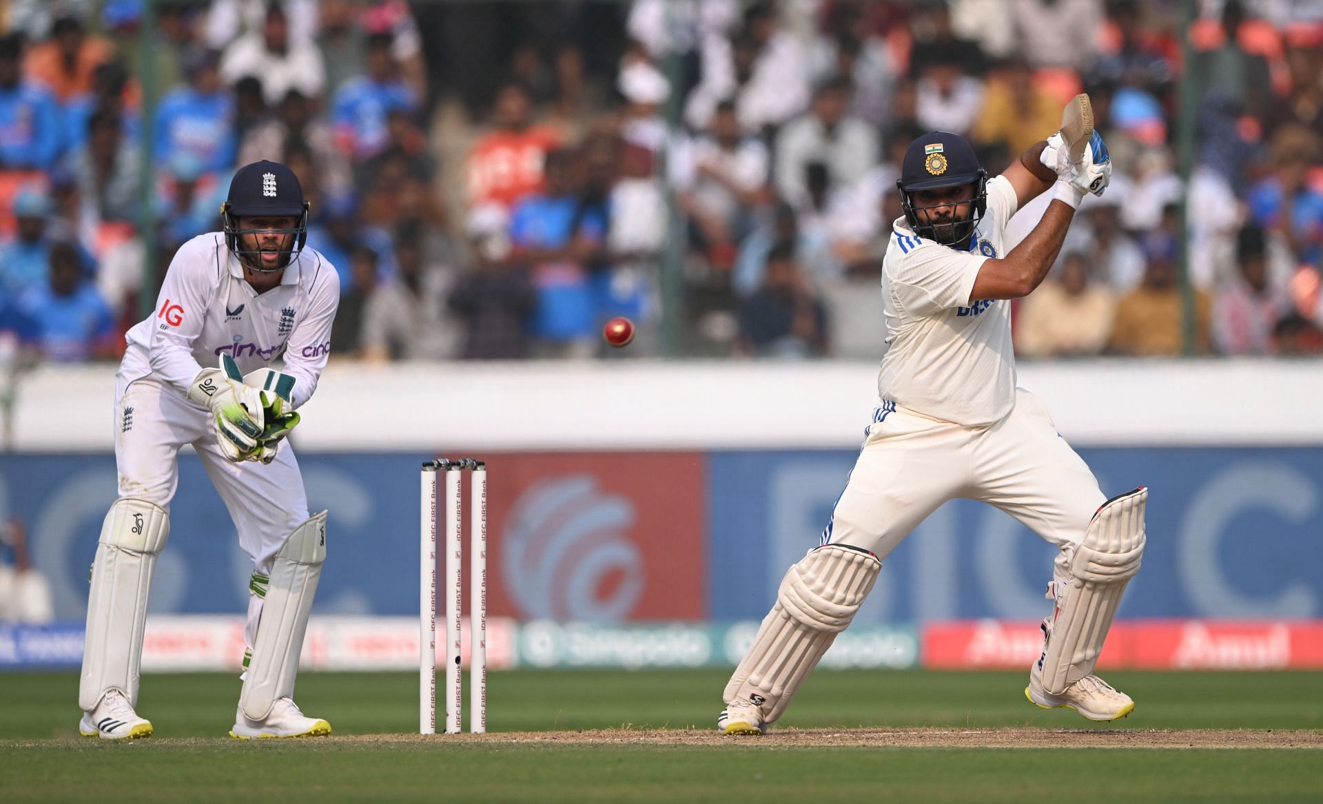 रोहित शर्मा पहले टेस्ट मैच में बल्लेबाजी के दौरान 