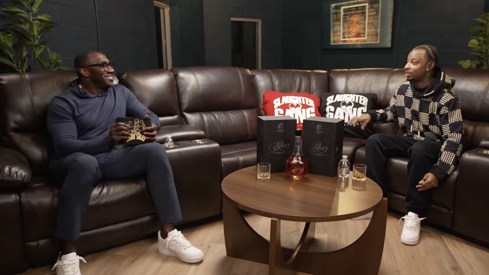 21 Savage sits down for an exclusive interview with Shannon Sharpe to discuss his album and more (Image via YouTube/@ClubShayShay)