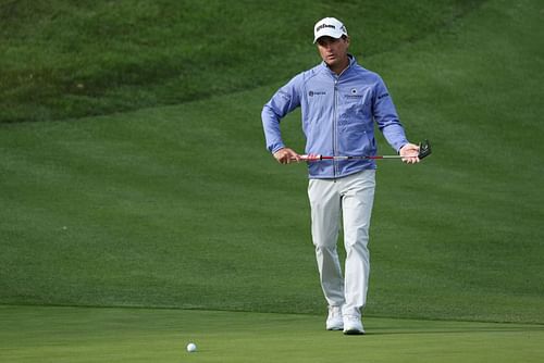 Kevin Kisner spends time in the booth