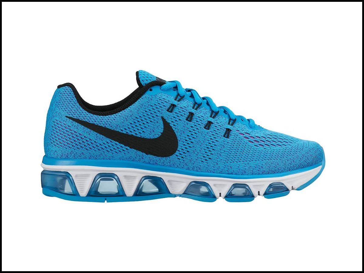 5 best Nike blue sneakers for women