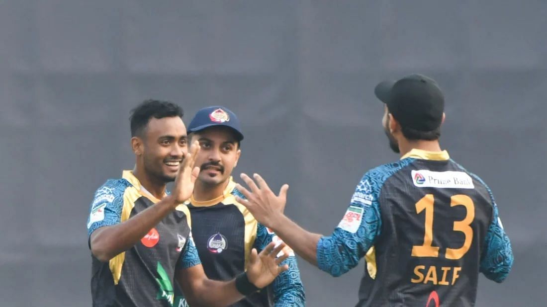 शोरीफुल इस्लाम ने की बेहतरीन गेंदबाजी (Photo Credit - Dhaka Tribune)