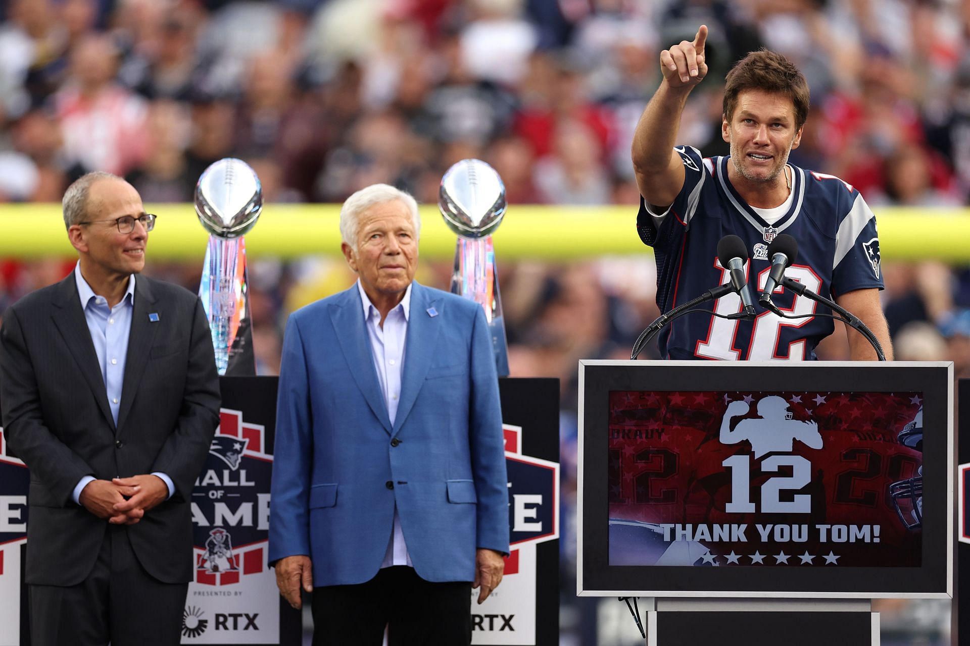 Tom Brady at Philadelphia Eagles v New England Patriots