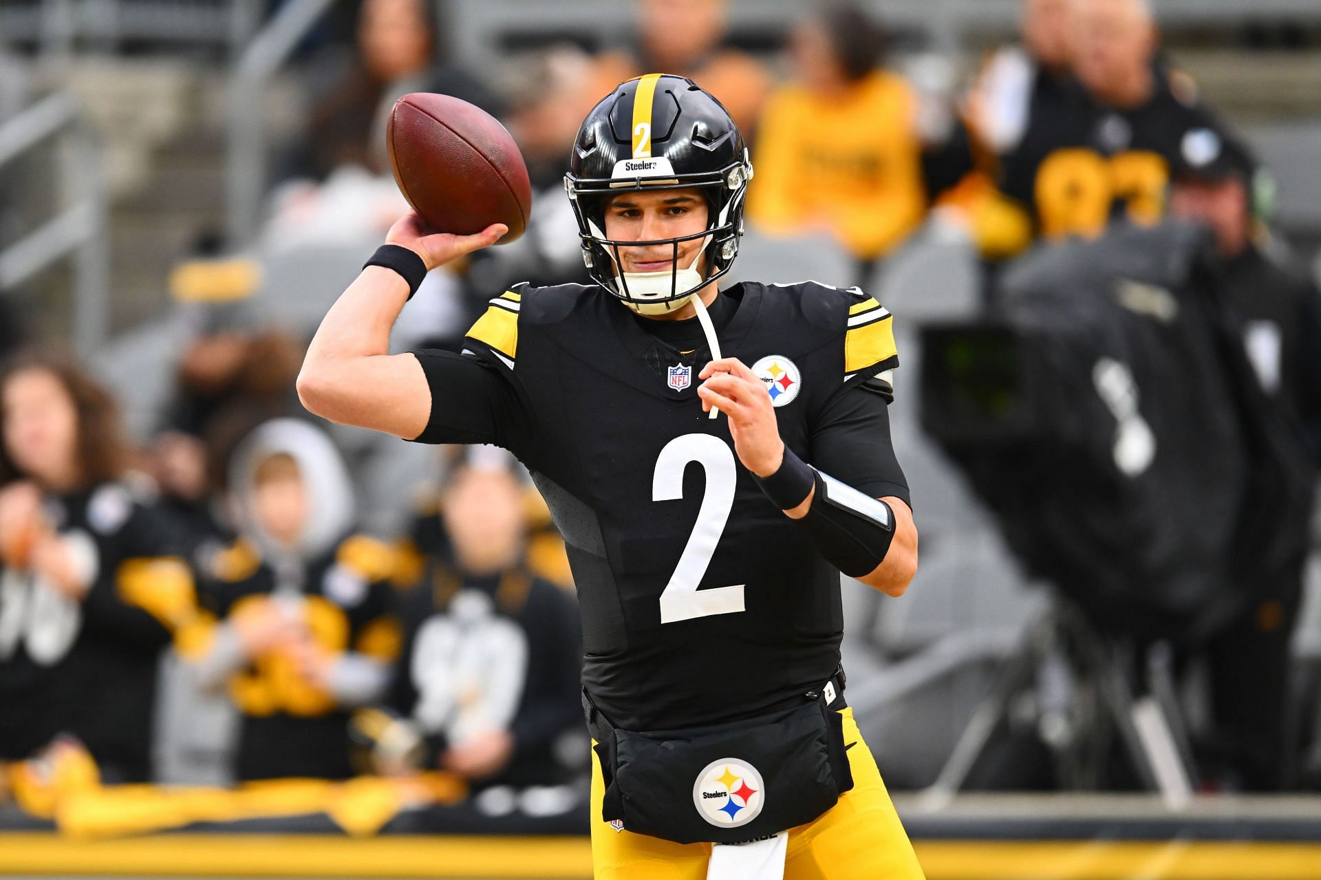 What Happened To Kenny Pickett? Why Steelers QB Is Not Playing Vs Bills ...