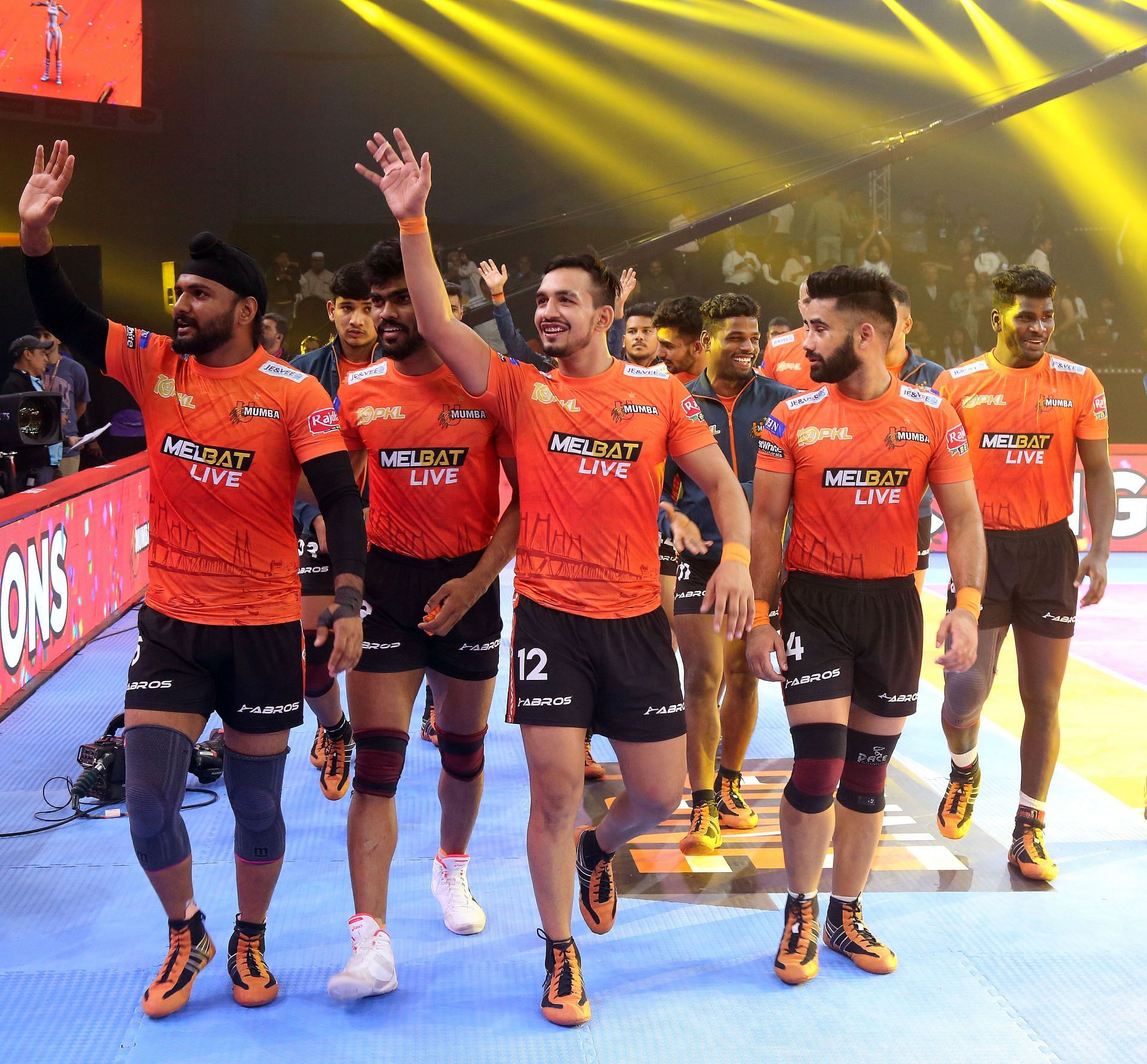 U Mumba will take on Dabang Delhi 