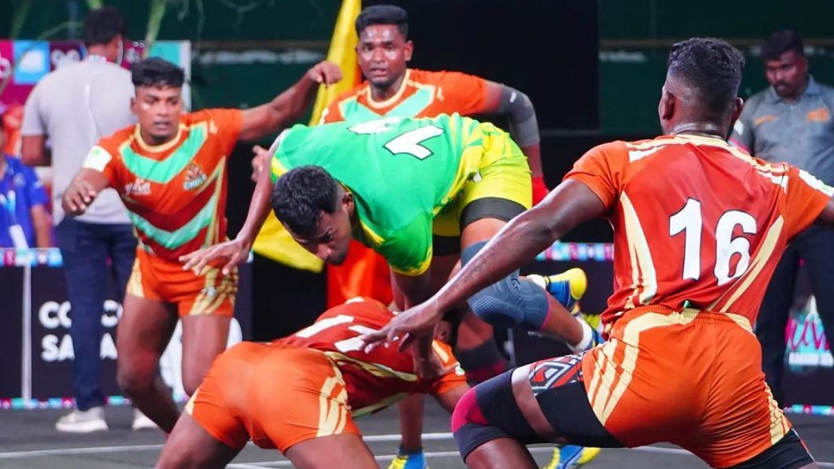 Chola Veerans in action against Palani Tuskers (Image Courtesy: Instagram/Chola Veerans)