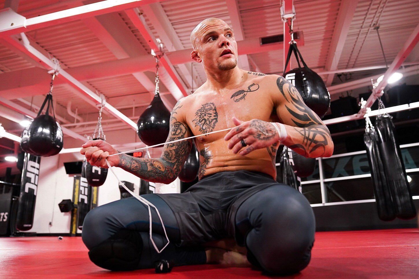 Anthony Smith receives criticism from MMA fans online