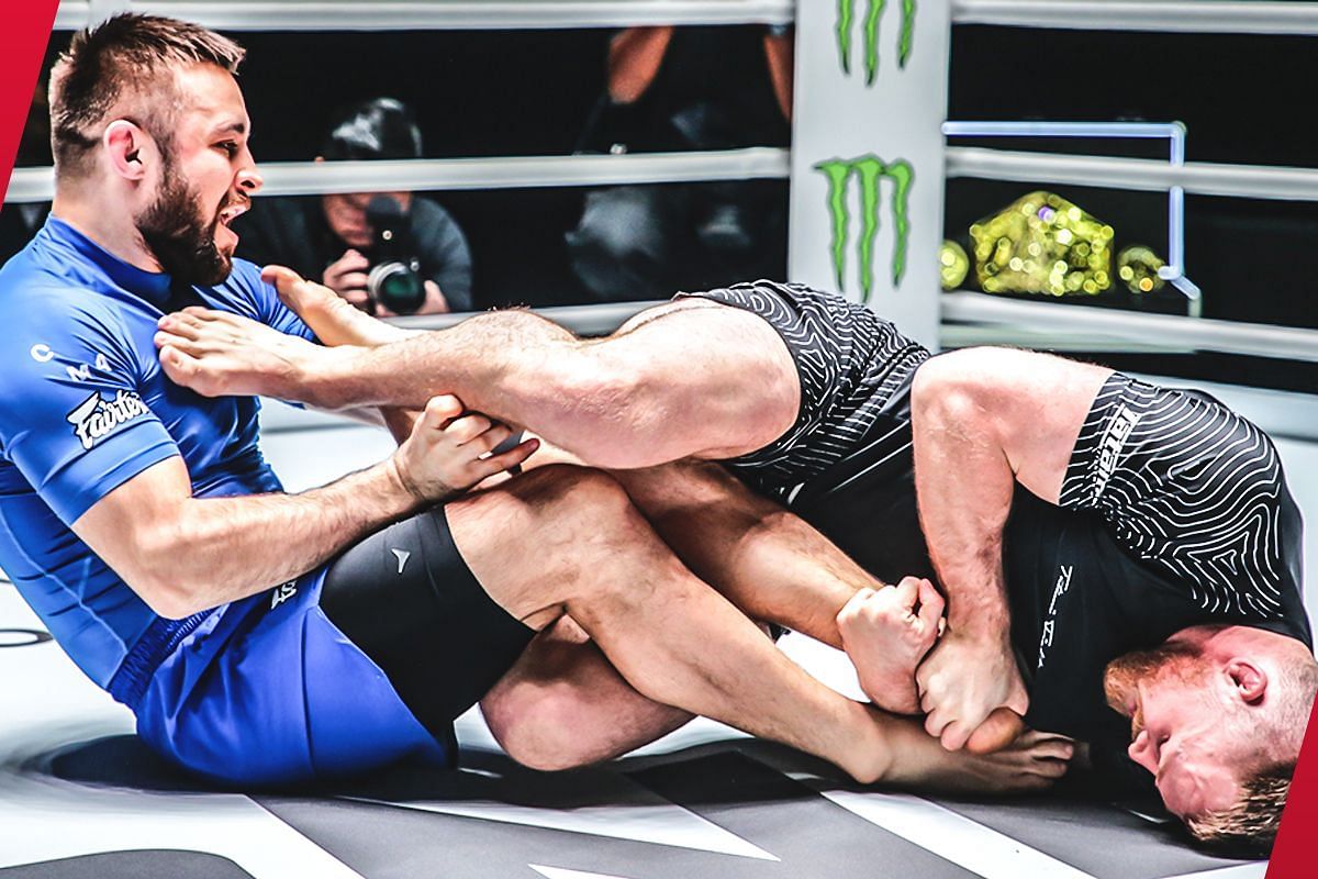 Tom Langaker submitting Uali Kurzhev | Photo credits: ONE Championship