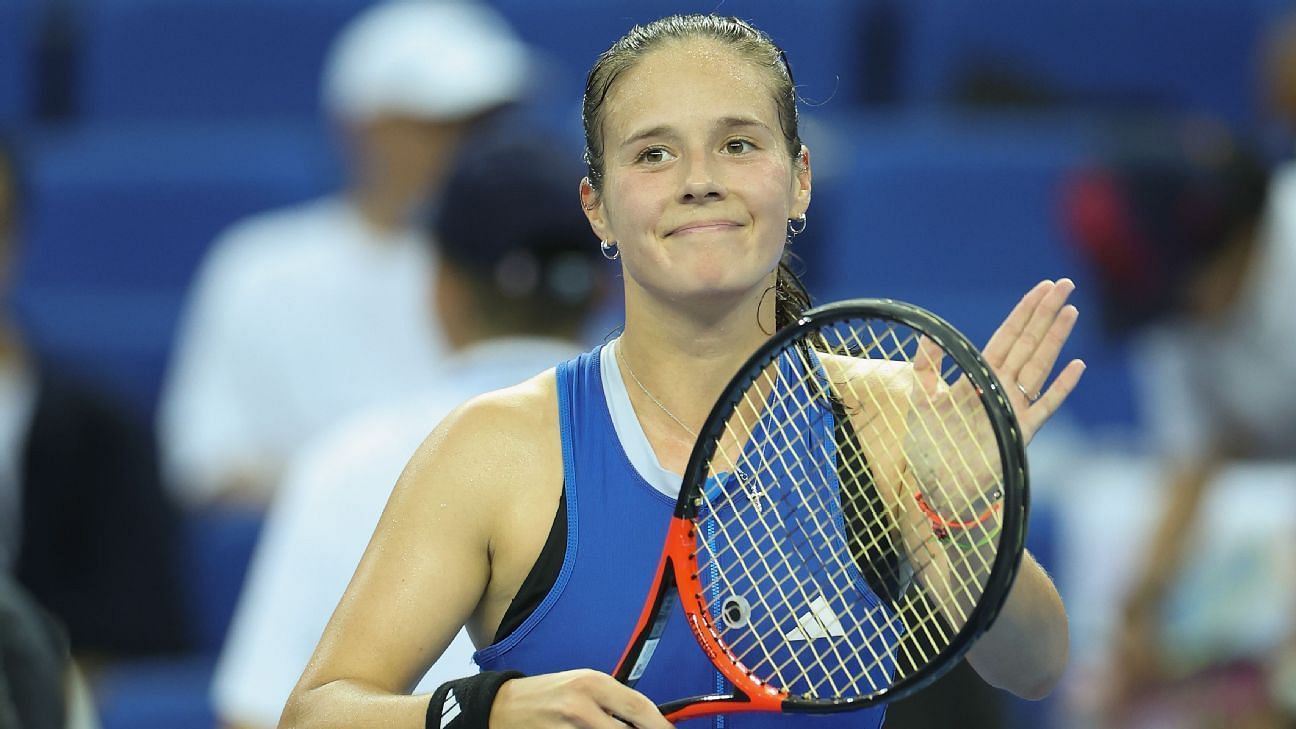 Daria Kasatkina celebrates after winning a match at the 2023 WTA Elite Trophy