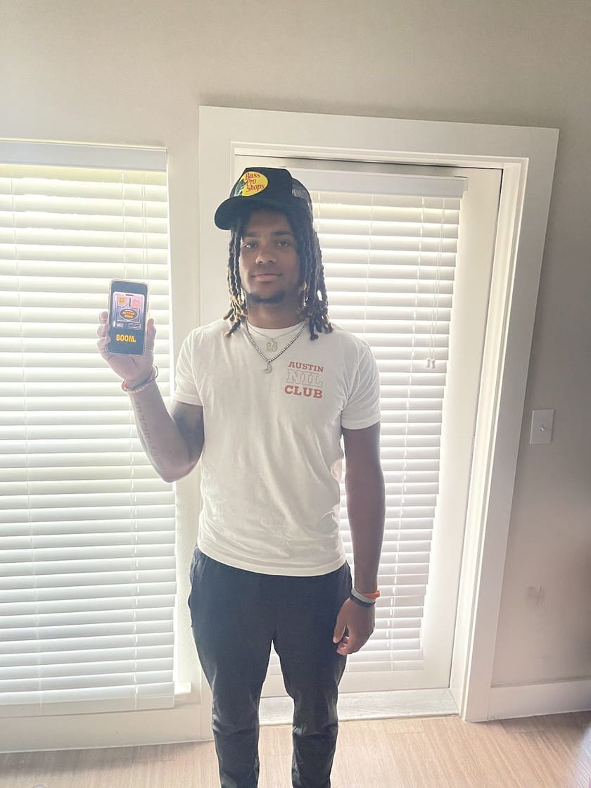 Who are Jonathon Brooks' parents?