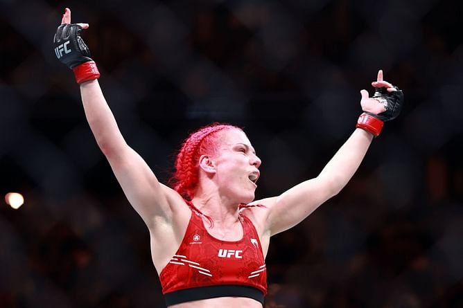 Gillian Robertson ties for massive UFC record second to Amanda Nunes with dominant finish over Polyana Viana at UFC 297