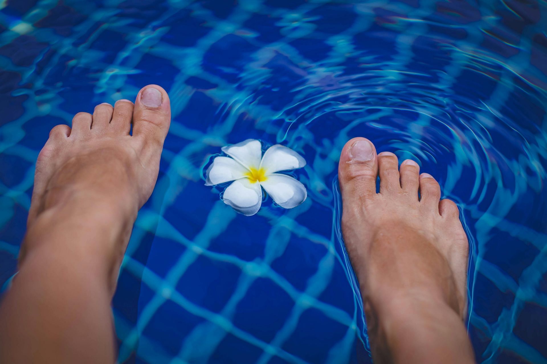 Importance of swollen toes remedies (image sourced via Pexels / Photo by valeria)