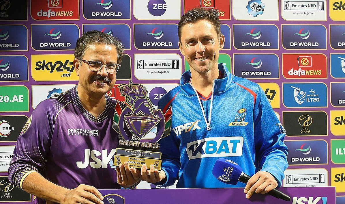 Trent Boult receiving an award (Image Courtesy: X/International League T20)