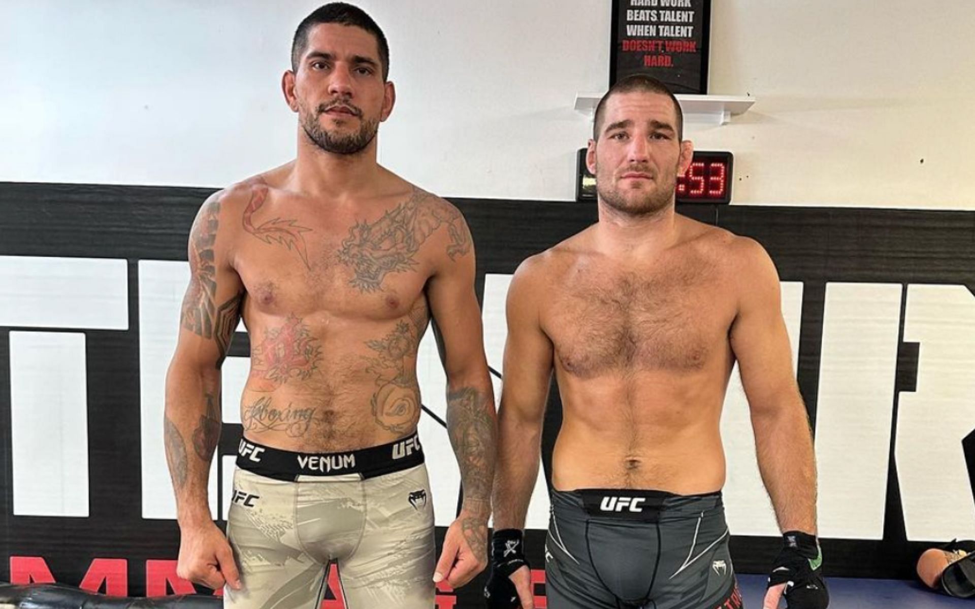 Alex Pereira and Sean Strickland have trained together. [via Instagram @alexpoatanpereira]