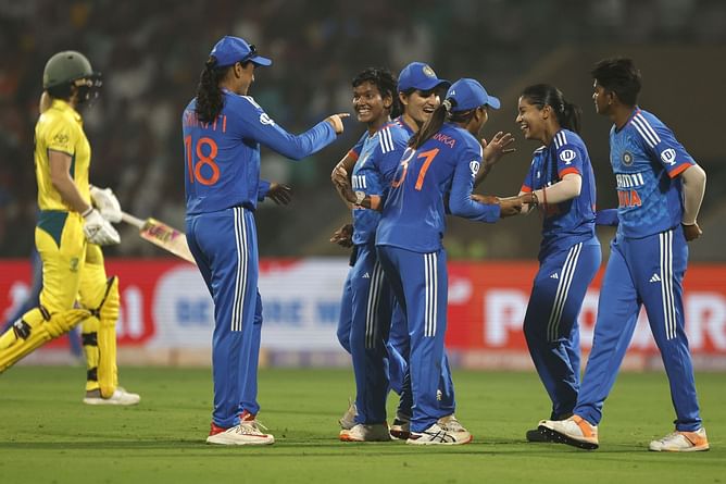 India Women vs Australia Women, 2nd T20I: Probable XIs, Match Prediction, Pitch Report, Weather Forecast, and Live Streaming Details