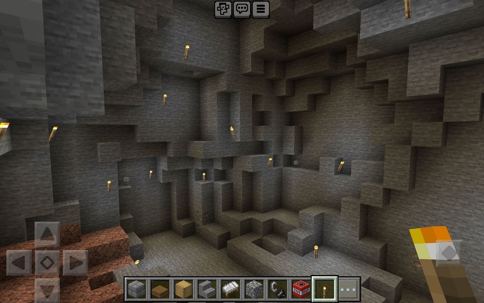 How to build a cave house in Minecraft